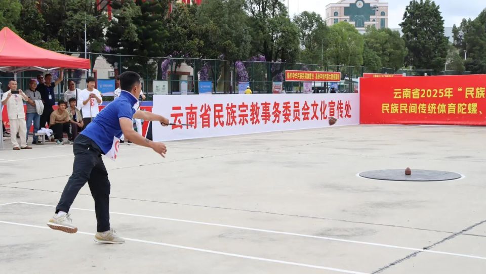 记者丨李朝, 精神也好