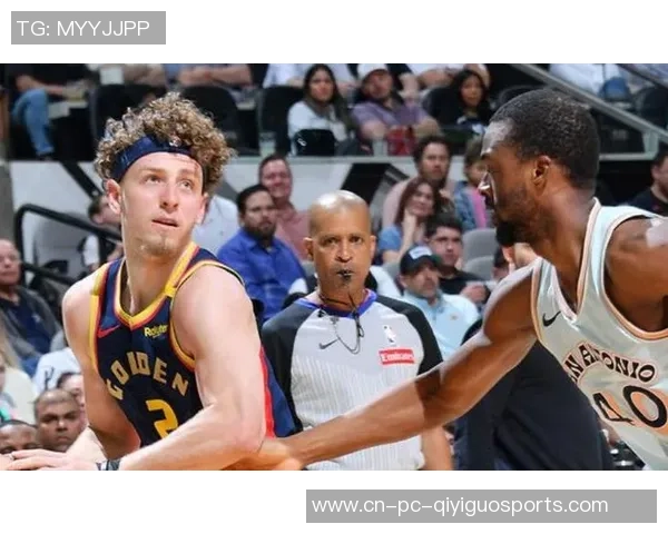 2019年11月11日老鹰与开拓者激战回顾精彩瞬间与赛场亮点分析